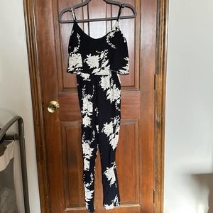 Want and Need | Floral Summer Jumpsuit Size XS